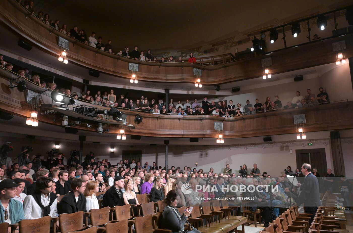Сбор труппы МХТ имени А.П. Чехова