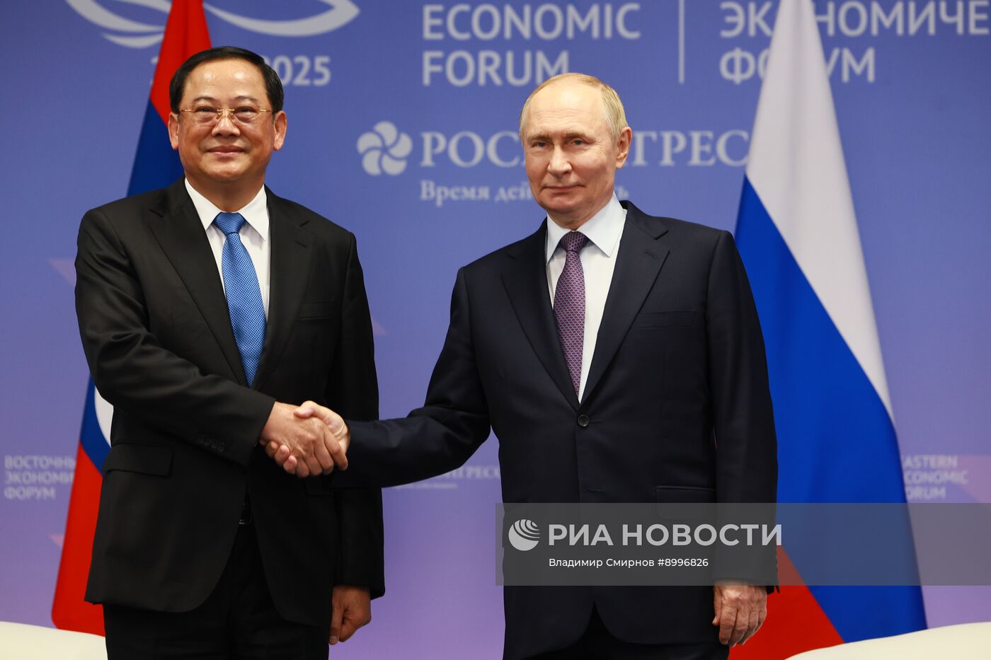 Рабочая поездка президента Владимира Путина во Владивосток