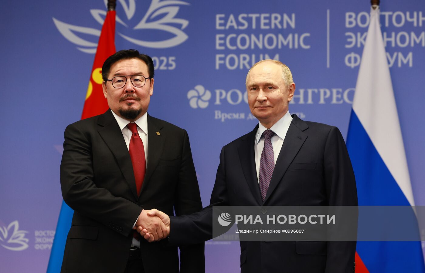 Рабочая поездка президента Владимира Путина во Владивосток