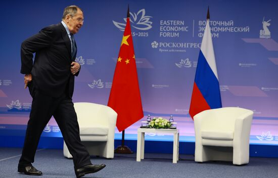 Рабочая поездка президента Владимира Путина во Владивосток