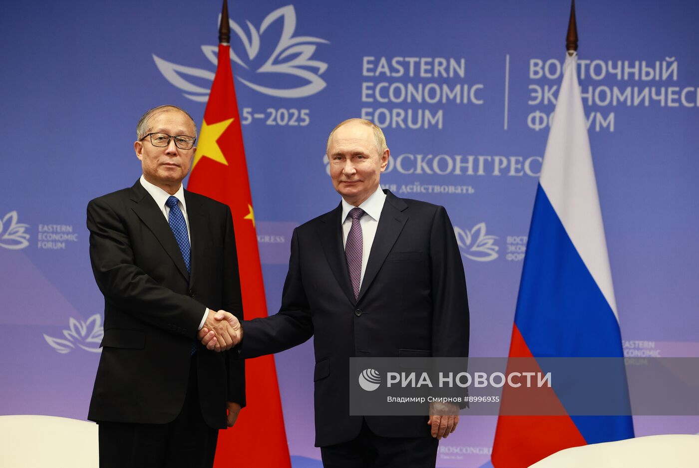 Рабочая поездка президента Владимира Путина во Владивосток