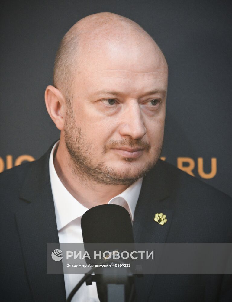 ВЭФ-2025. Стенды РИА Новости и радио Sputnik