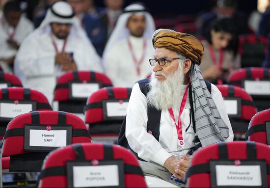 ВЭФ-2025. Гости перед пленарным заседанием