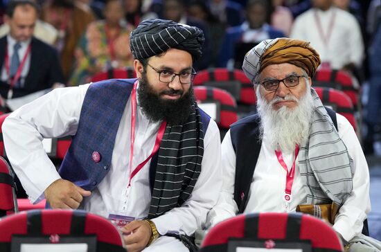 ВЭФ-2025. Гости перед пленарным заседанием