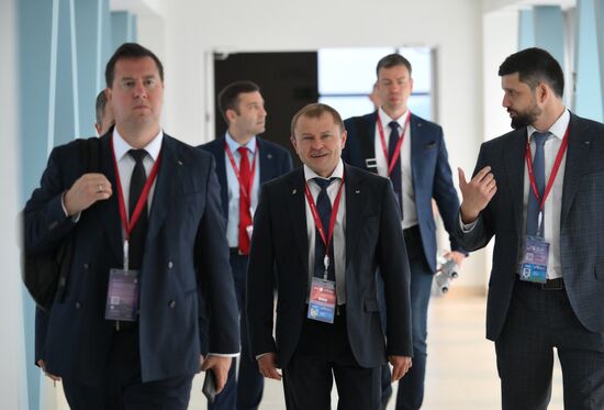 ВЭФ-2025. Гости перед пленарным заседанием