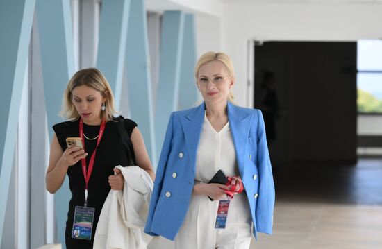 ВЭФ-2025. Гости перед пленарным заседанием