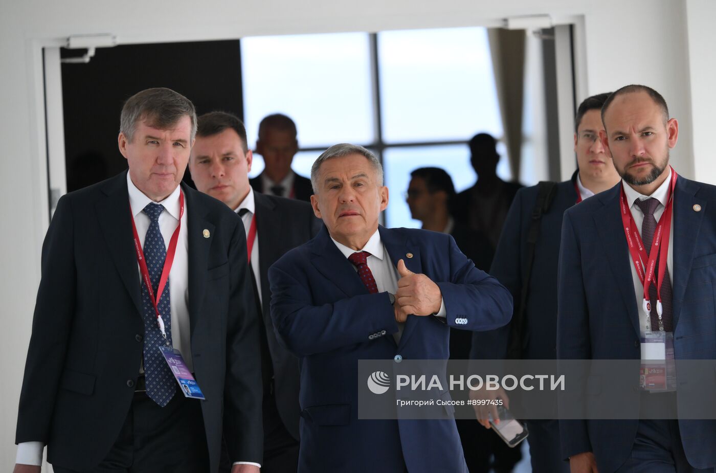 ВЭФ-2025. Гости перед пленарным заседанием