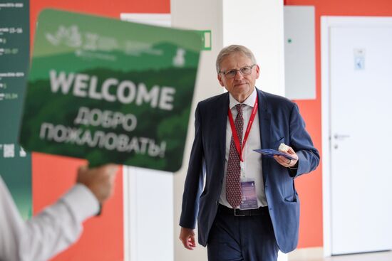 ВЭФ-2025. Гости перед пленарным заседанием