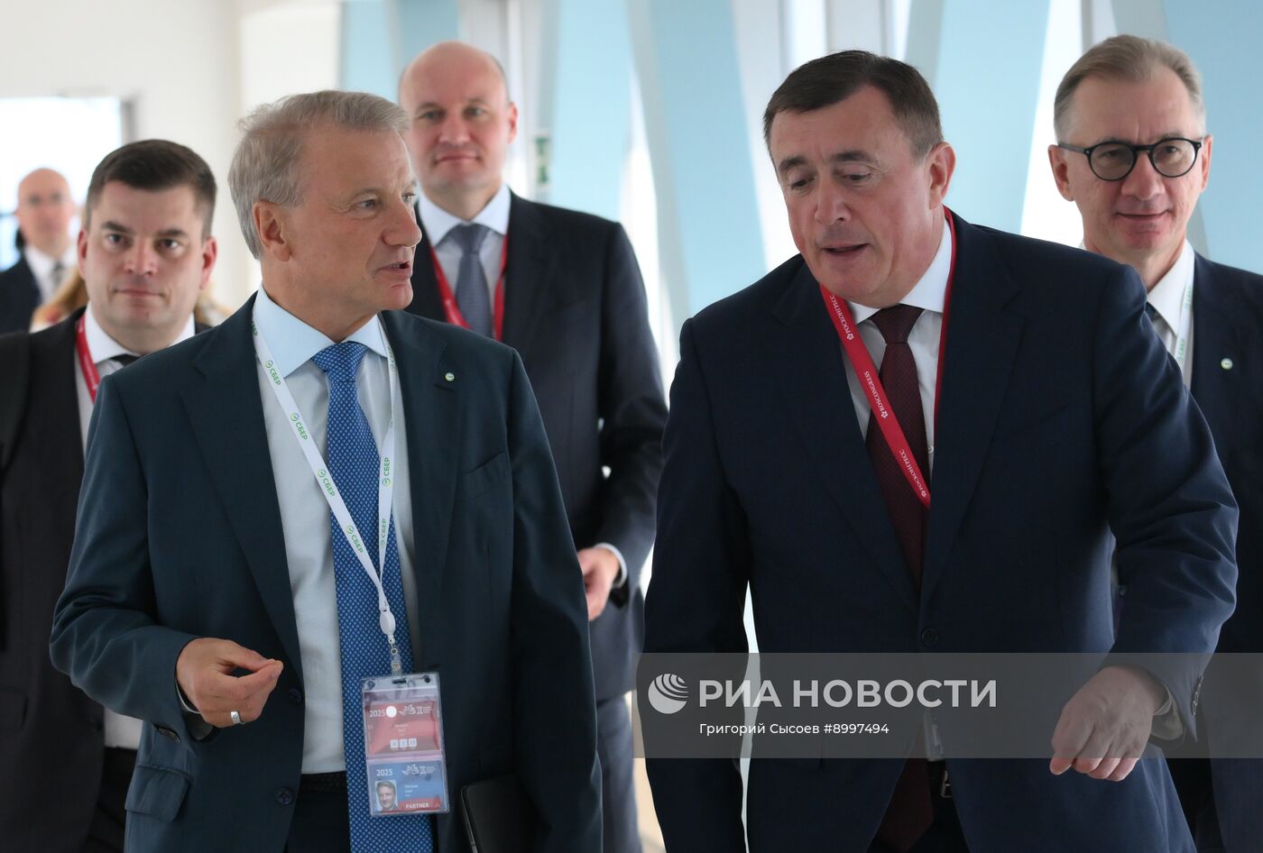 ВЭФ-2025. Гости перед пленарным заседанием