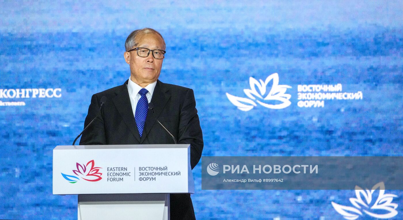 ВЭФ-2025. Пленарное заседание