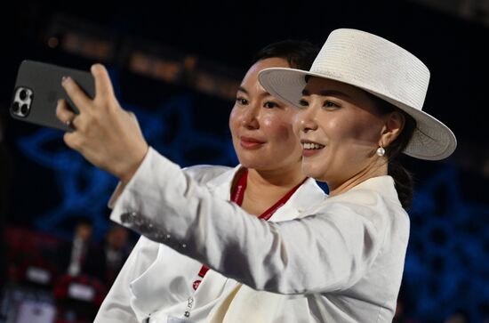 ВЭФ-2025. Гости перед пленарным заседанием