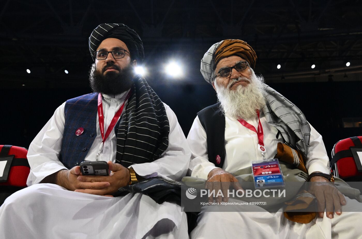 ВЭФ-2025. Гости перед пленарным заседанием