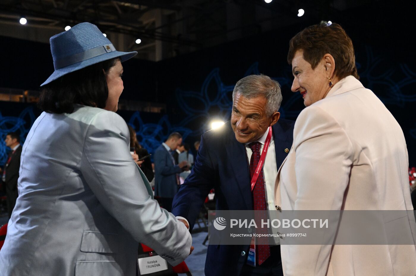 ВЭФ-2025. Гости перед пленарным заседанием