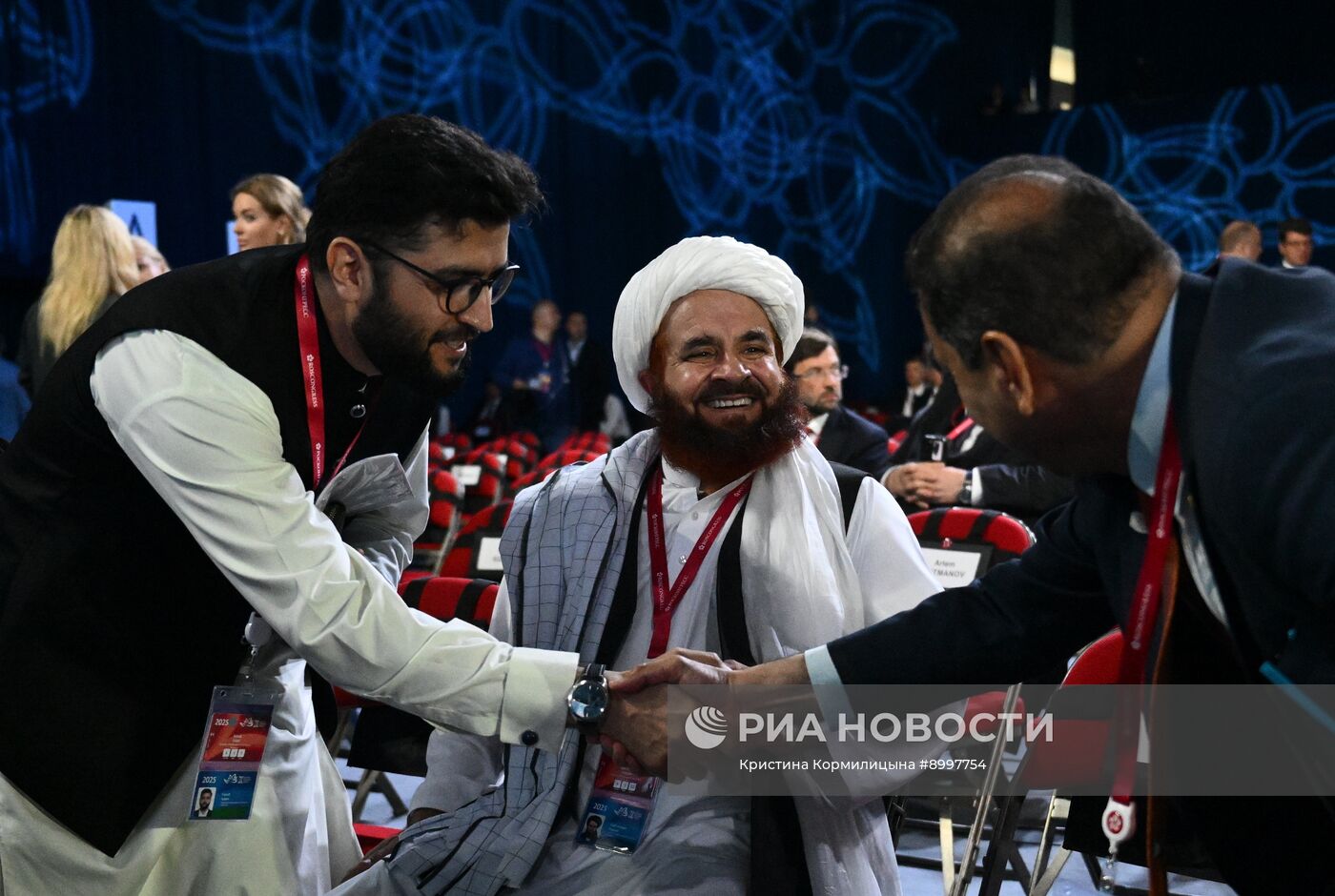 ВЭФ-2025. Гости перед пленарным заседанием