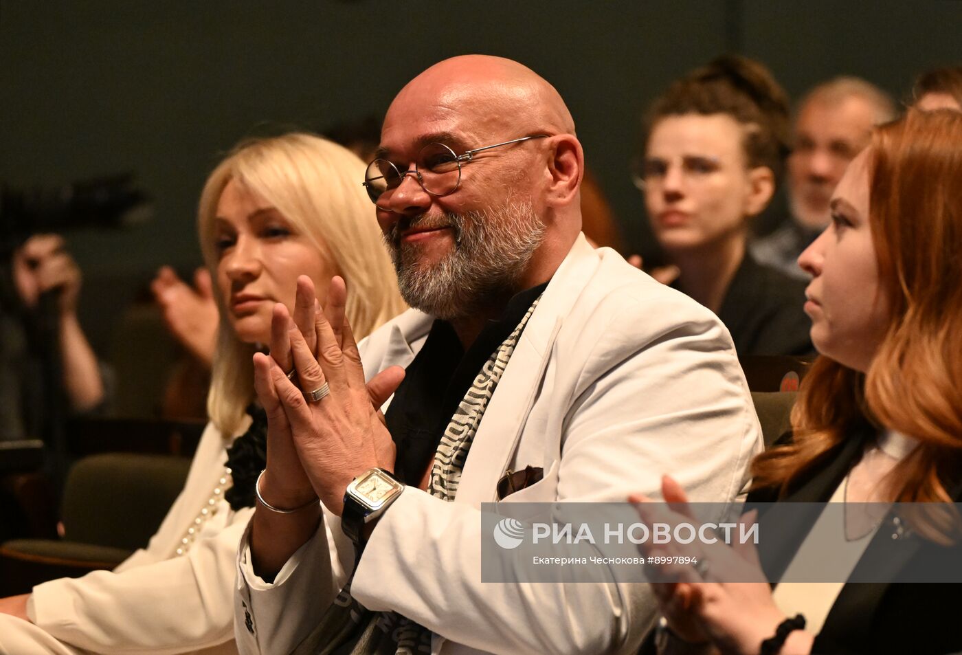 Сбор труппы театра "Ленком Марка Захарова"