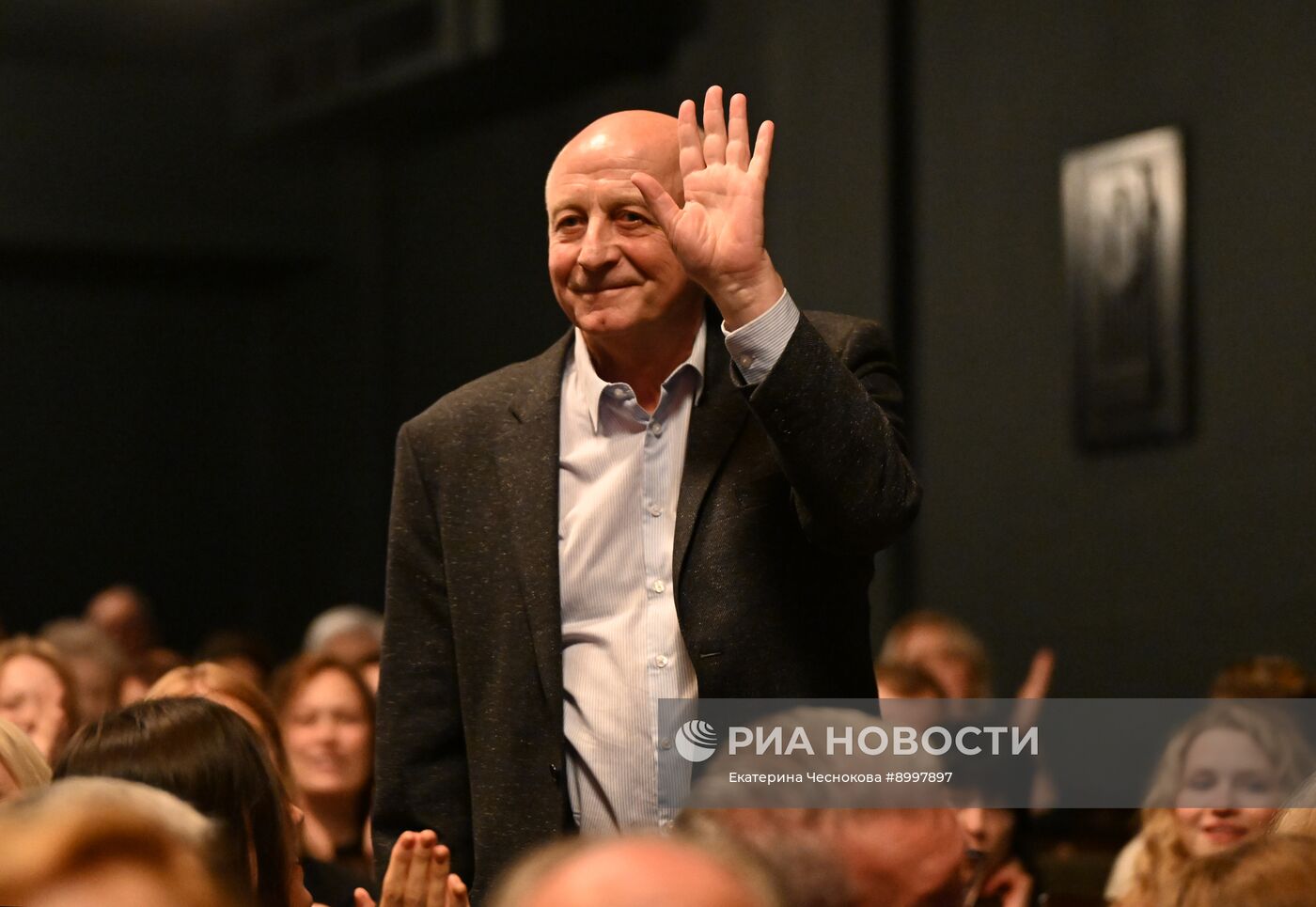 Сбор труппы театра "Ленком Марка Захарова"