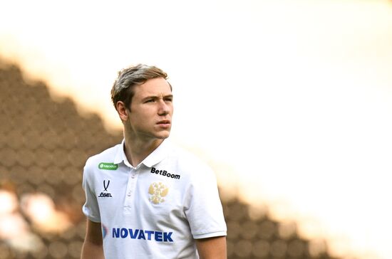 Футбол. Товарищеский матч. Катар - Россия