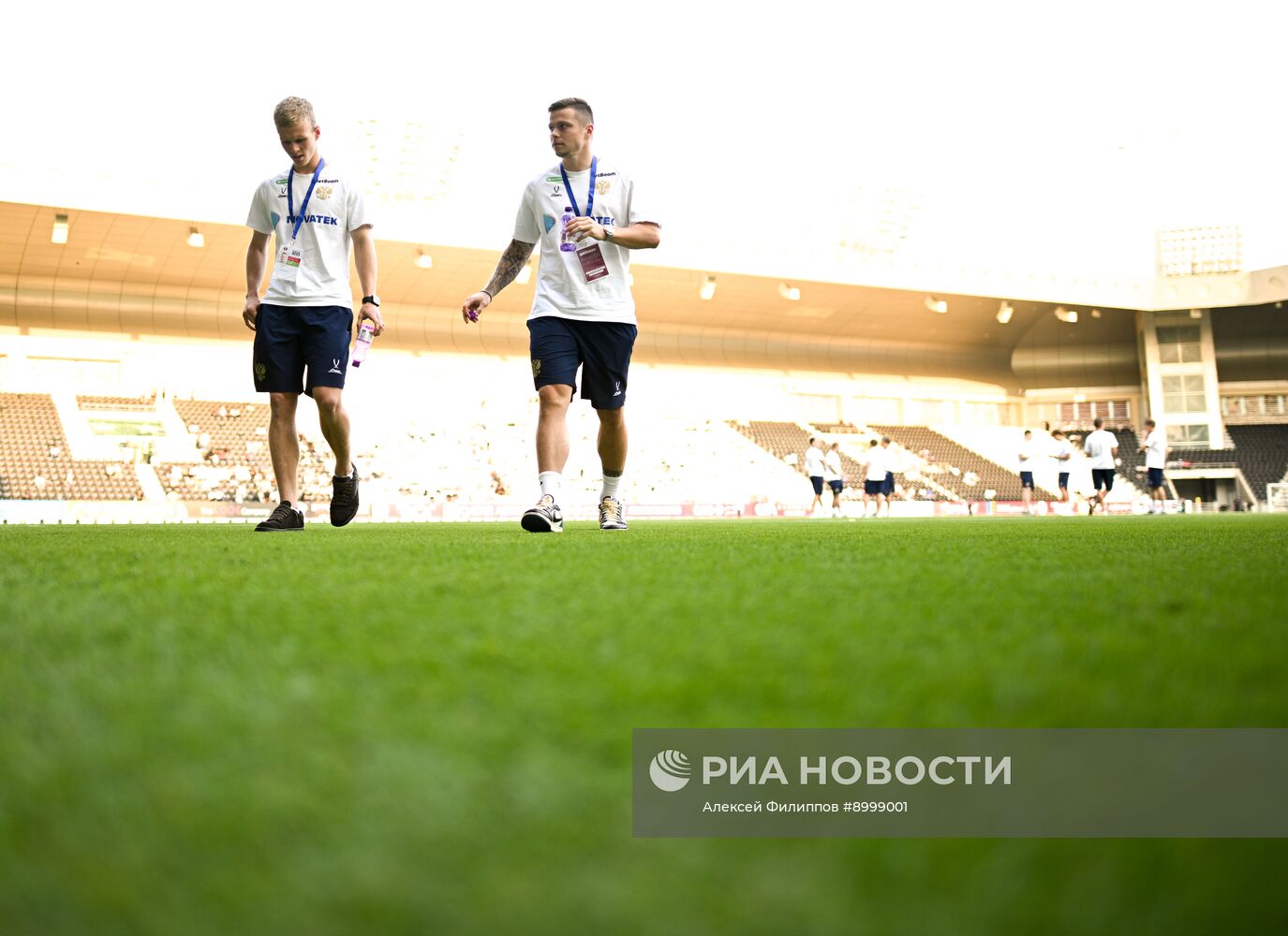 Футбол. Товарищеский матч. Катар - Россия