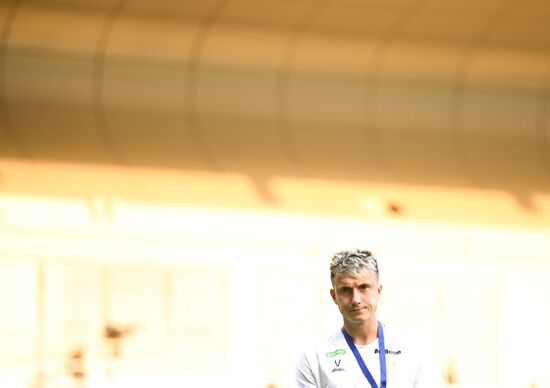 Футбол. Товарищеский матч. Катар - Россия