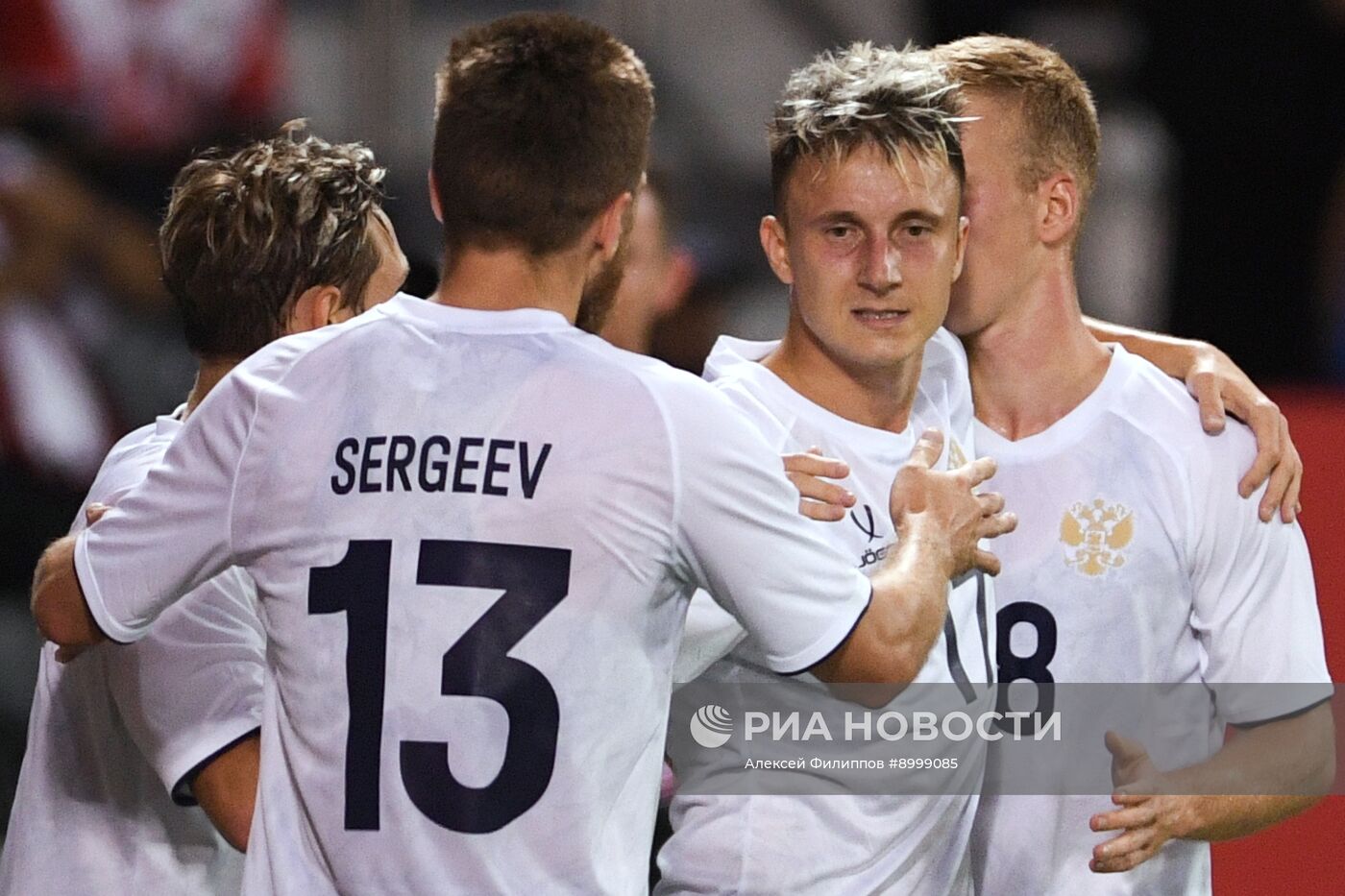 Футбол. Товарищеский матч. Катар - Россия