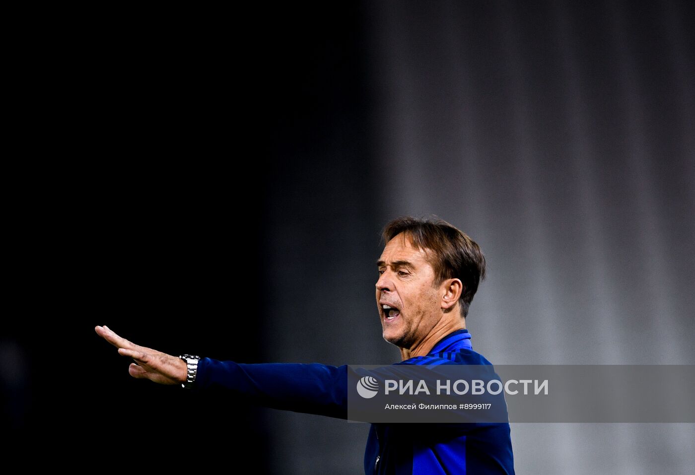 Футбол. Товарищеский матч. Катар - Россия