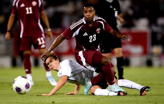 Футбол. Товарищеский матч. Катар - Россия