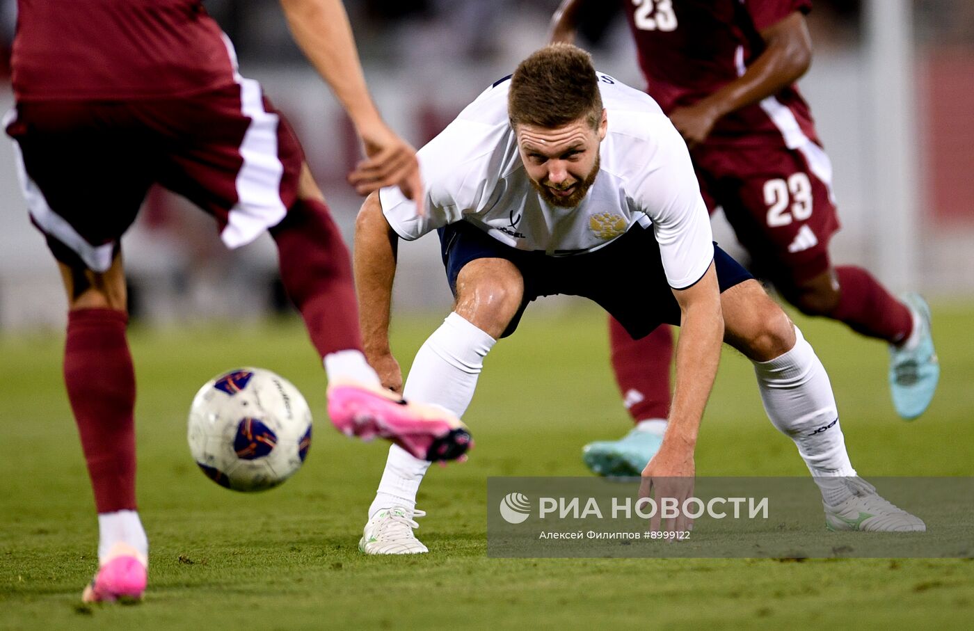 Футбол. Товарищеский матч. Катар - Россия