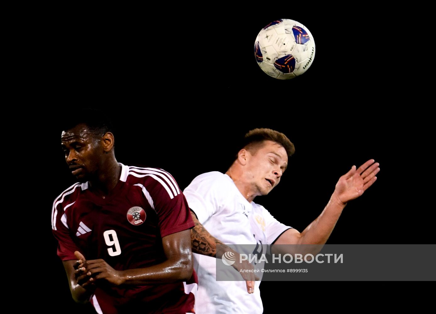 Футбол. Товарищеский матч. Катар - Россия