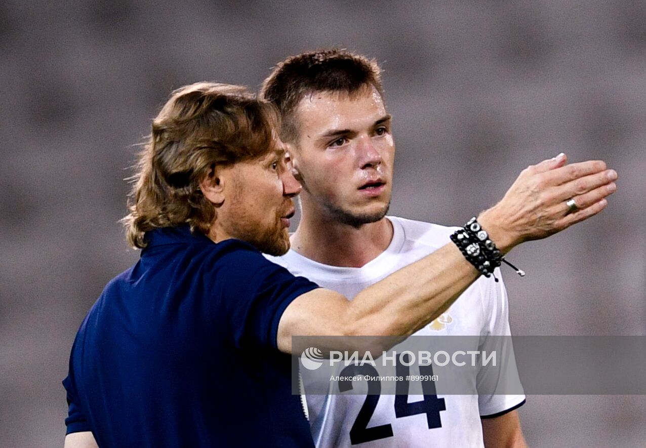 Футбол. Товарищеский матч. Катар - Россия