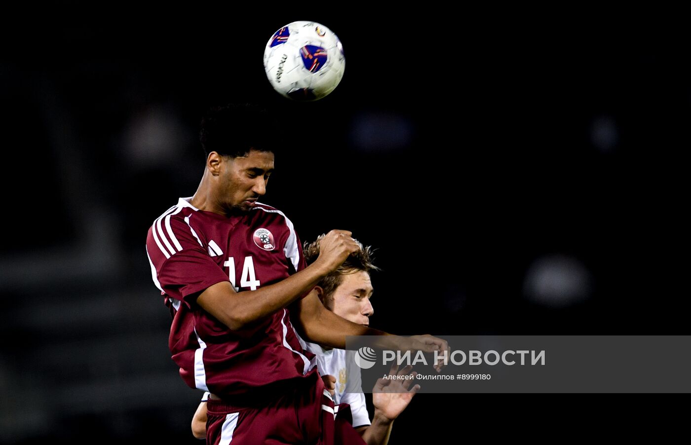 Футбол. Товарищеский матч. Катар - Россия