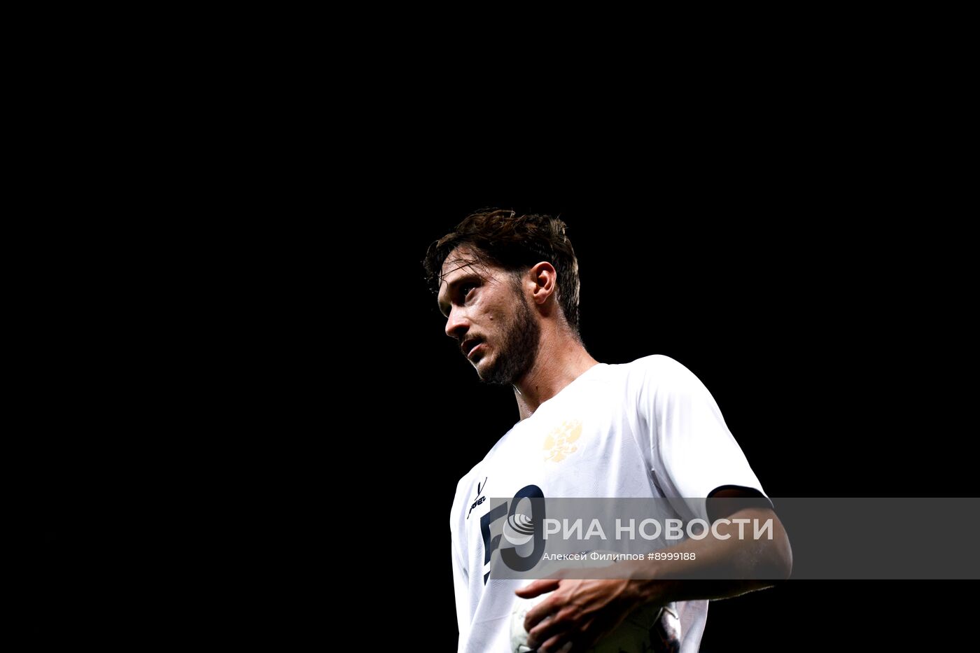 Футбол. Товарищеский матч. Катар - Россия