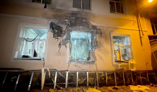 Последствия ударов ВСУ по Калининскому району Донецка