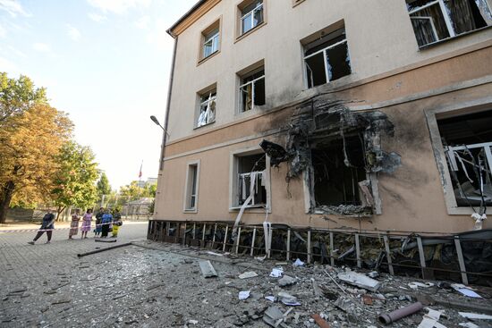 Последствия ударов ВСУ по Калининскому району Донецка