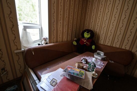 Последствия ударов ВСУ по Калининскому району Донецка