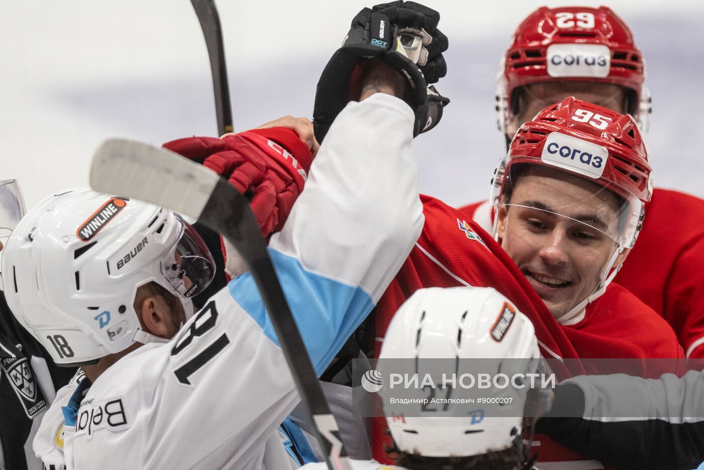 Хоккей. КХЛ. "Спартак" (Москва) - "Динамо" (Минск)