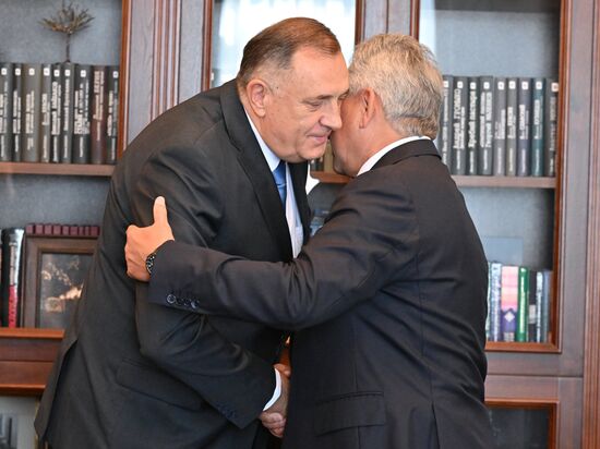 Встреча секретаря Совета Безопасности РФ С. Шойгу с президентом Республики Сербской М. Додиком