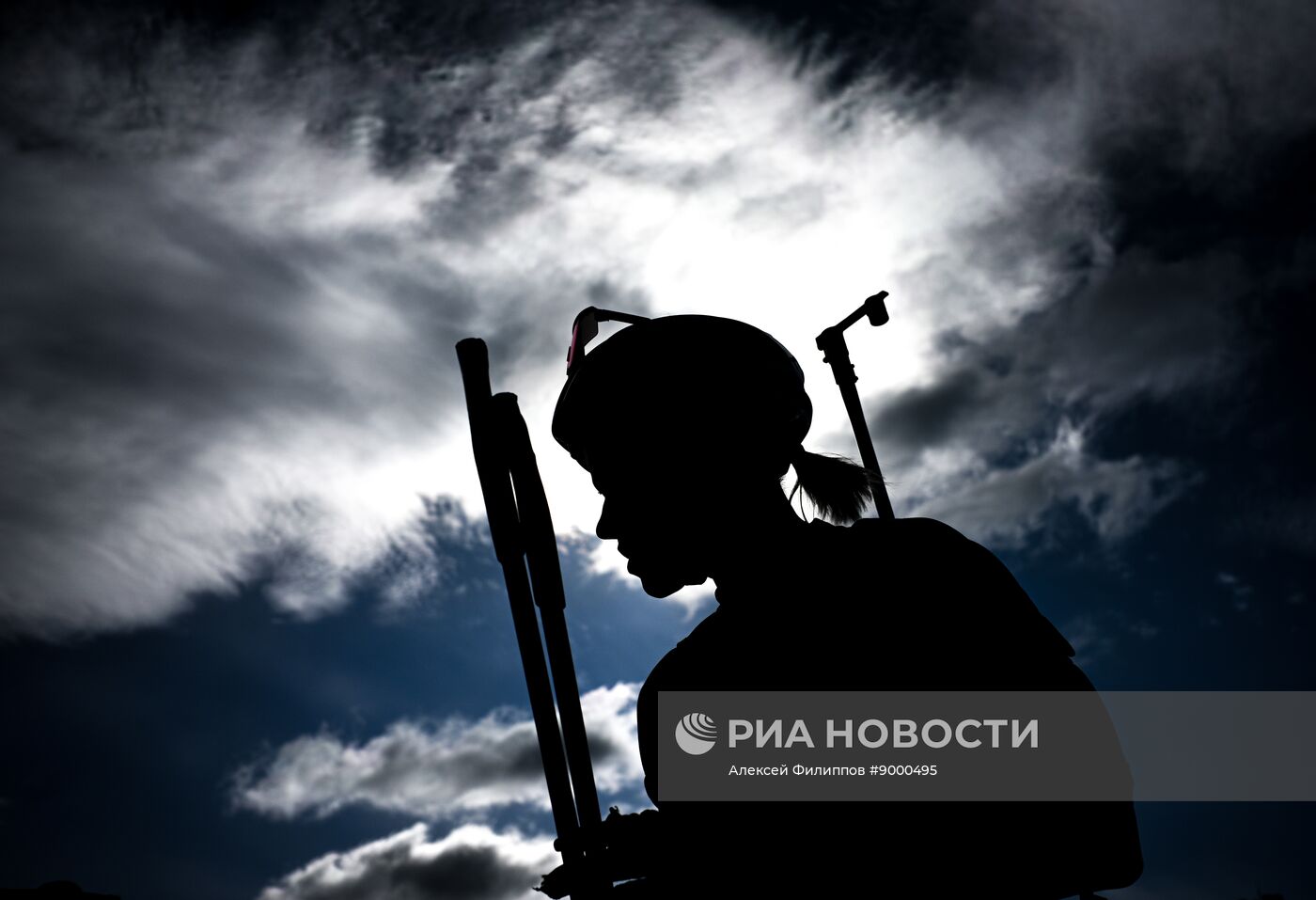 Тренировки перед началом чемпионата России по биатлону на лыжероллерах