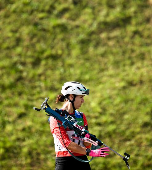 Тренировки перед началом чемпионата России по биатлону на лыжероллерах