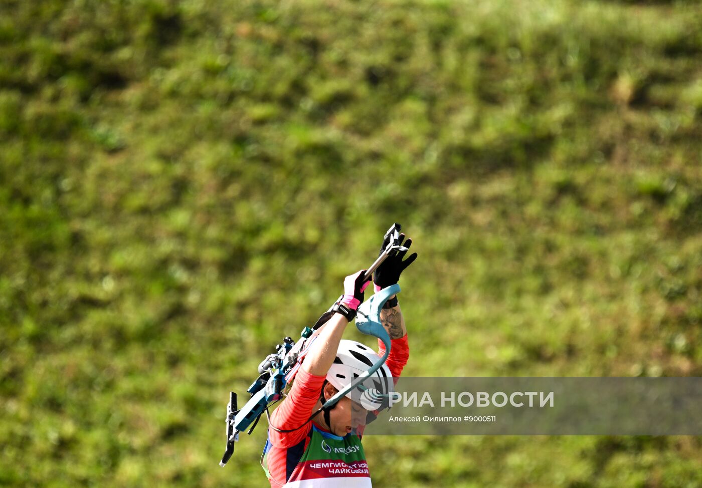 Тренировки перед началом чемпионата России по биатлону на лыжероллерах