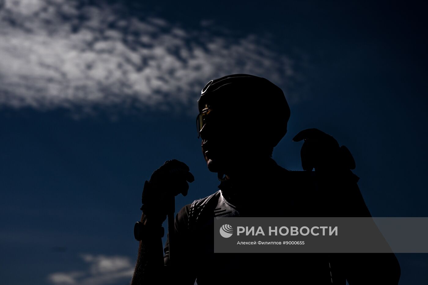 Тренировки перед началом чемпионата России по биатлону на лыжероллерах