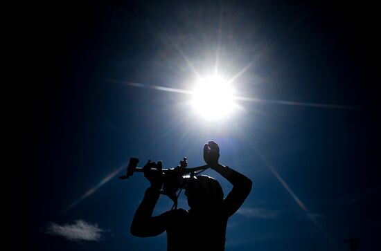 Тренировки перед началом чемпионата России по биатлону на лыжероллерах