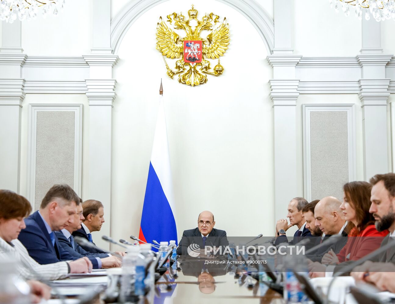Премьер-министр РФ Михаил Мишустин провел совещание по экономическим вопросам