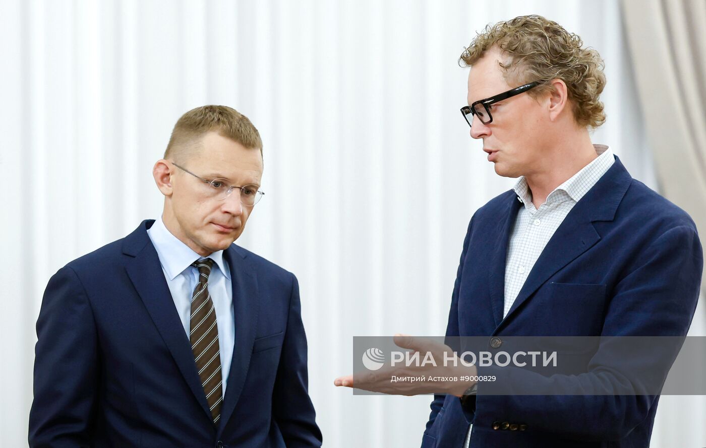 Премьер-министр РФ Михаил Мишустин провел совещание по экономическим вопросам