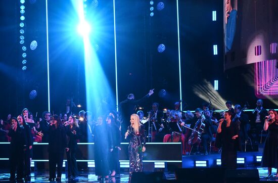 Концерт "Лариса Долина. В кругу друзей" в Москве