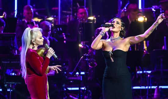 Концерт "Лариса Долина. В кругу друзей" в Москве