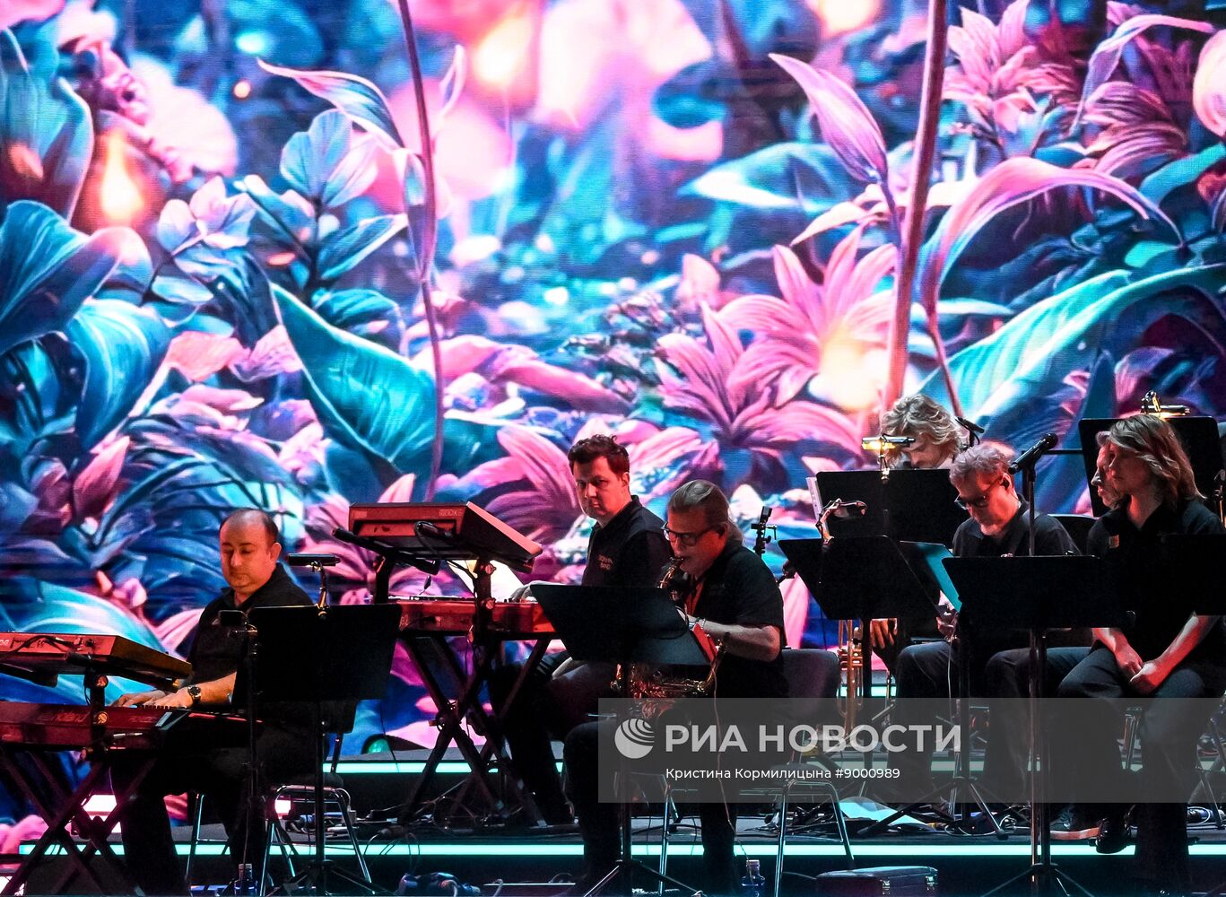 Концерт "Лариса Долина. В кругу друзей" в Москве