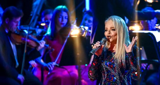 Концерт "Лариса Долина. В кругу друзей" в Москве