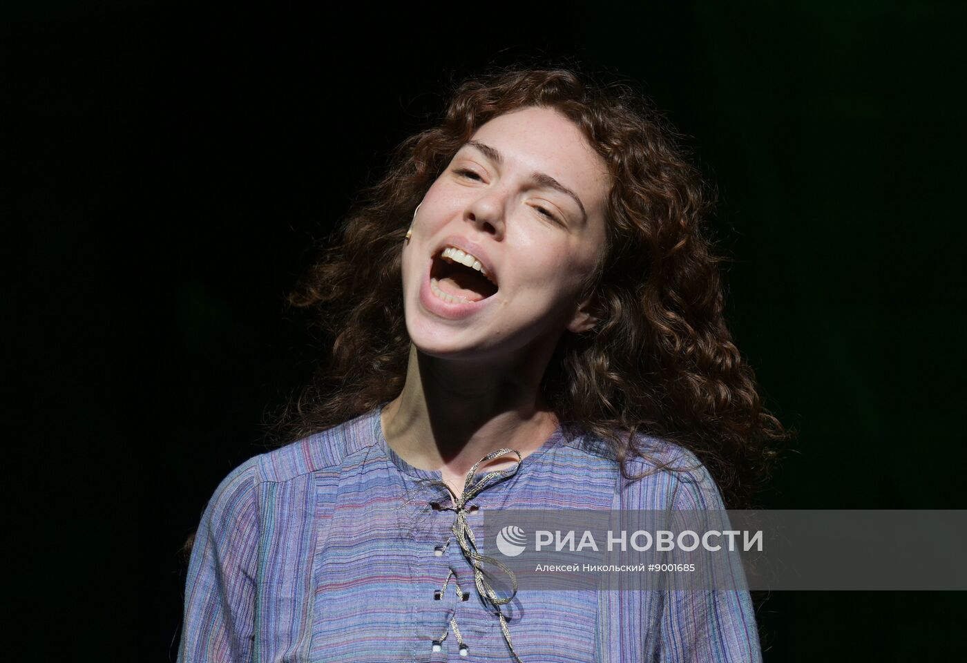 Спектакль "Натан Мудрый" в театре "Шалом" в Москве