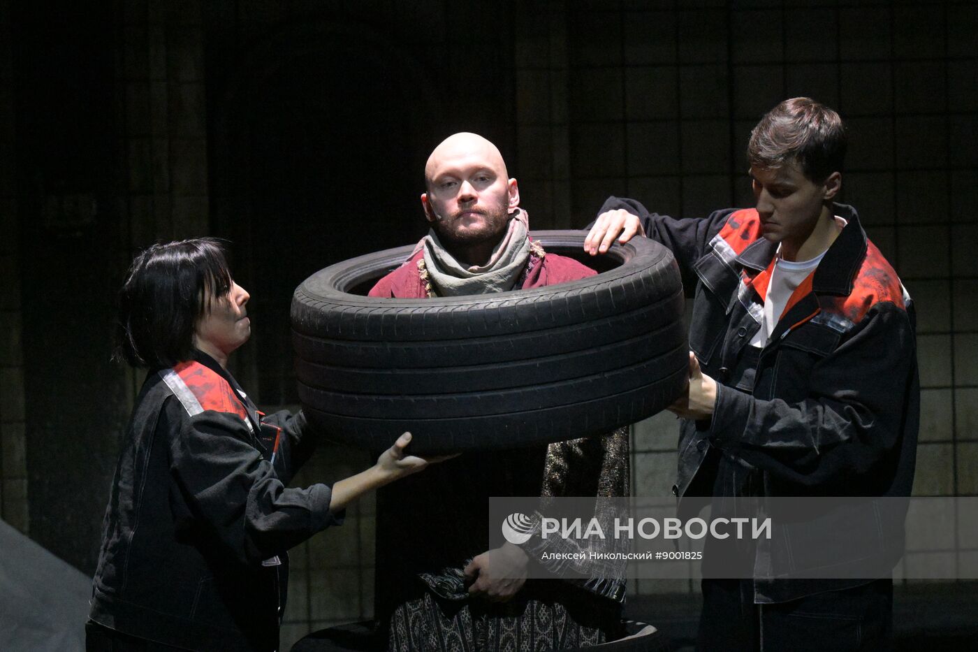 Спектакль "Натан Мудрый" в театре "Шалом" в Москве