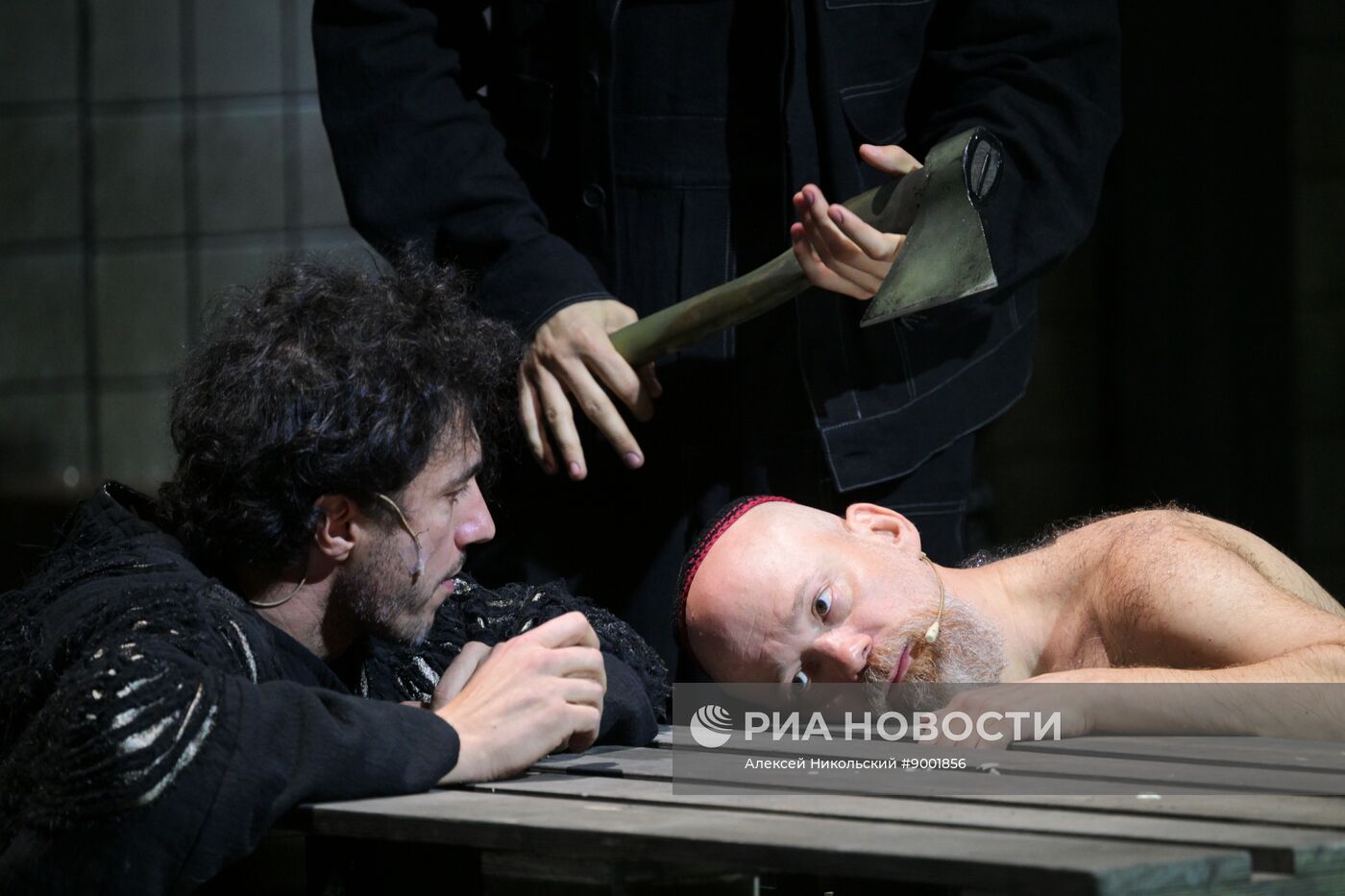 Спектакль "Натан Мудрый" в театре "Шалом" в Москве